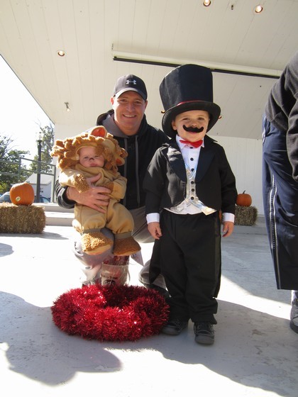 Group 2nd Place - Lion and Lion Tamer